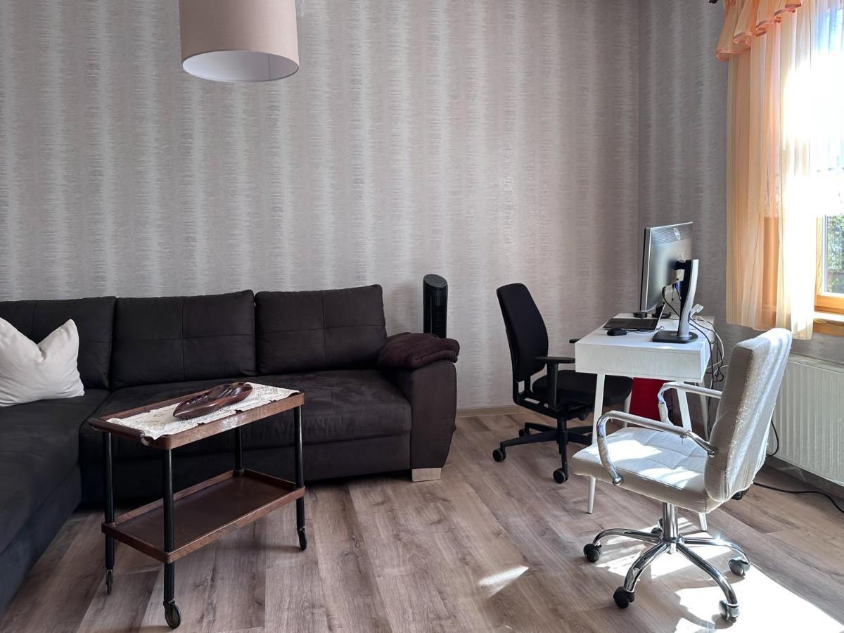 Schoene Altbauwohnung Mit Grosser Sonnenterrasse Rudolstadt Extérieur photo